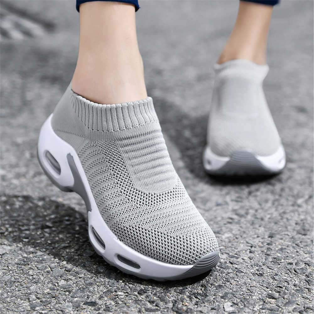 Height Up Slip-resistant Run T - Outdoor Sport Use Class 评论和价格